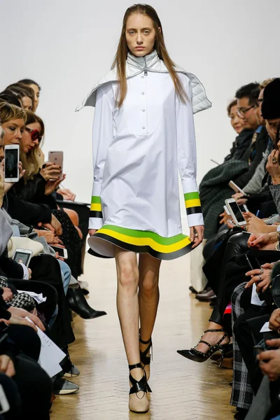 Look 34